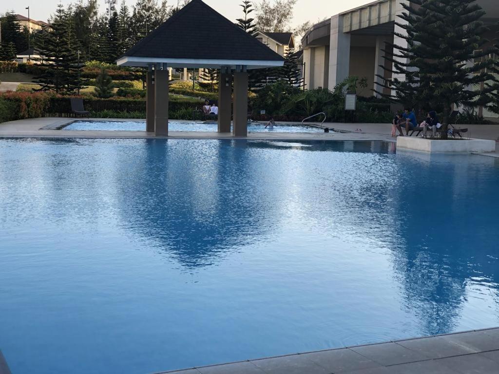 Smdc Tagaytay Taal Lake Condo Cook Netflix No Balcony No Free Parking Tagaytay City Exterior foto