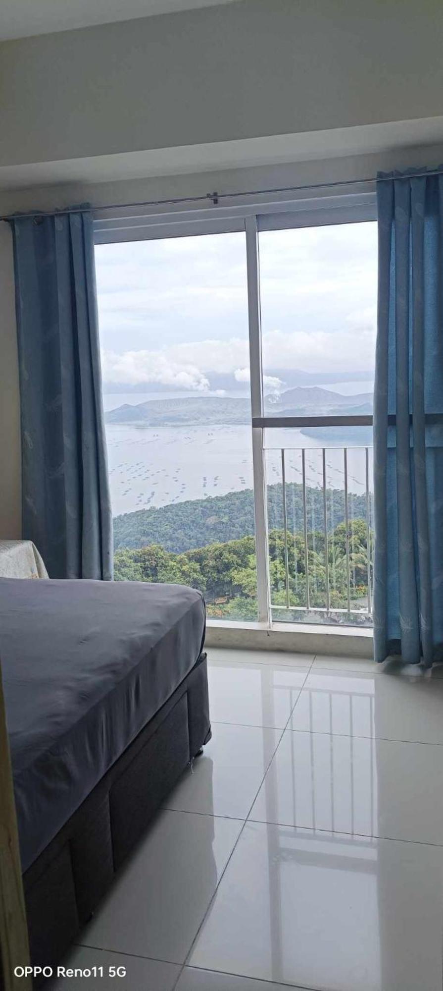 Smdc Tagaytay Taal Lake Condo Cook Netflix No Balcony No Free Parking Tagaytay City Exterior foto